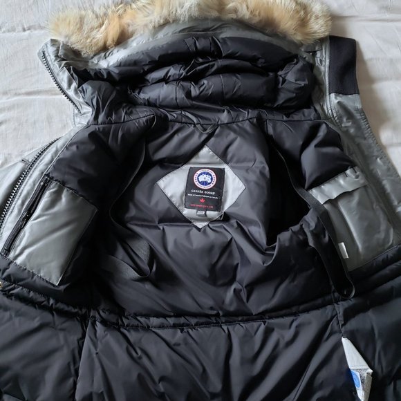 Canada Goose Black Label Montebello Parka (XXS) - Picture 6 of 13